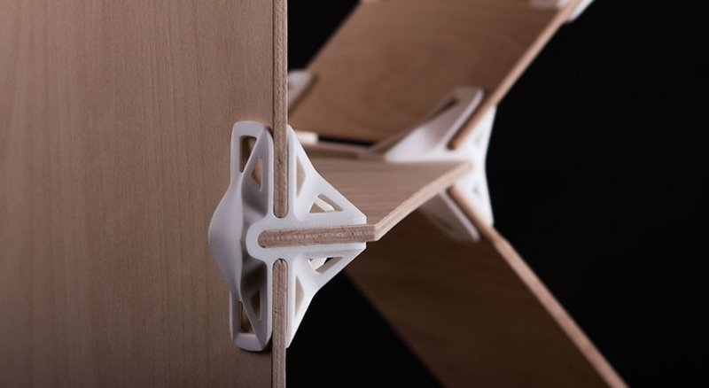 Preglejkové panely s 90 -stupňovým pripojením z 3D tlačiarne Zostavte si svoj vlastný nábytok 3d-tlačiareň-preglejka-príslušenstvo-pánty-plast