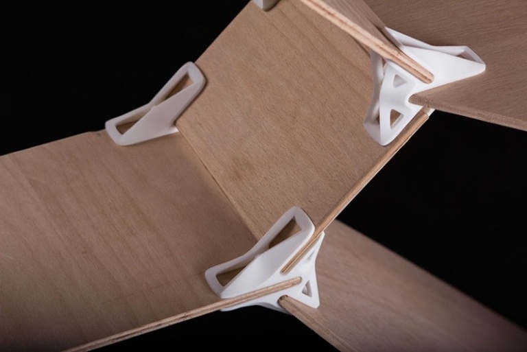 Preglejkové panely s pripojením 120 stupňov z 3D tlačiarne Zostavte si svoj vlastný nábytok 3d-tlačiareň-preglejkové pánty-príslušenstvo-jednoducho-pripevnite-vložte