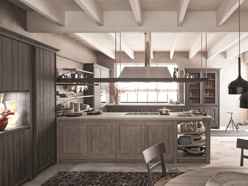 Stredomorské-kuchynské vybavenie-ostrov-drevo-police-nástenná skriňa