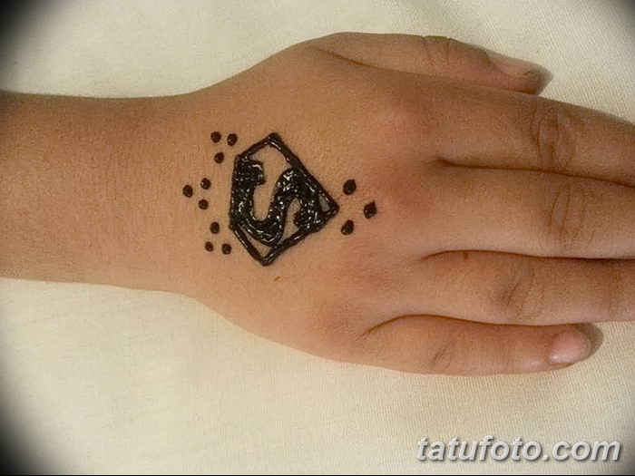 снимка на Мехенди за момчета от 09.04.2018 №001 - Мехенди за момчета -