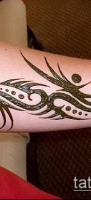 Fénykép Mehendi férfiakról a kezében - 18052017 - példa - 036 Mehendi férfiaknak kéznél