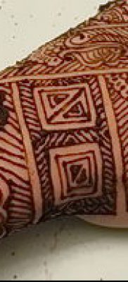 Fénykép Mehendi férfiakról a kezében - 18052017 - példa - 016 Mehendi férfiaknak kéznél