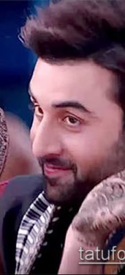 Fénykép Mehendi férfiakról a kezében - 18052017 - példa - 028 Mehendi férfiaknak kéznél