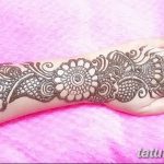fotó Mehendi -től a könyökig 2018. 06. 24 -től №127 - Mehendi a könyökig -