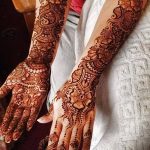 fotó Mehenditől a könyökig 2018.06.24 -től №024 - Mehenditől a könyökig -