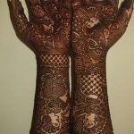 fotó Mehenditől a könyökig 2018.06.24 -től №060 - Mehenditől a könyökig -