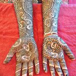 fotó Mehenditől a könyökig 2018.06.24 -től №086 - Mehenditől a könyökig -