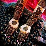 fotó Mehendi -től a könyökig 2018. 06. 24 -től №107 - Mehendi a könyökig -