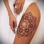 Снимка на Mehendi на бедрото (татуировка) (стойност) - примерна рисунка - 002