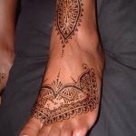 Снимка на Мехенди на подбедрицата от 17.09.2018 г. №004 - Мехенди на подбедрицата -