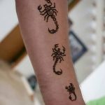 Снимка на Мехенди на подбедрицата от 17.09.2018 г. №040 - Мехенди на подбедрицата -