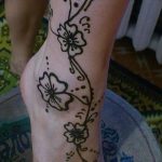 Снимка на Мехенди на подбедрицата от 17.09.2018 г. №106 - Мехенди на подбедрицата -