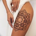 снимка на Mehendi на бедрото от 25.10.2017 г. No 073 - Mehendi на бедрото -