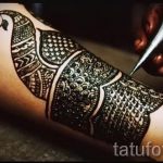 Оригинален мехенди на крака - снимка