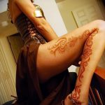 мехенди на крака на бедрото - опции за временна татуировка с къна от 05082016 5160 tatufoto.ru