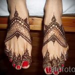 mehendi auf ihren Zehen - Optionen für temporäre Henna -Tattoo auf 05082016 2048 tatufoto.ru