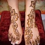 mehendi Designs am Bein für Anfänger - Optionen for temporäre Henna -Tattoo auf 05082016 2054 tatufoto.ru