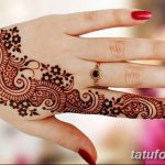 Снимка на Mehendi върху ноктите от 04.08.2018 №175 - Mehendi върху ноктите -