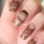 Снимка на Mehendi върху ноктите от 04.08.2018 №113 - Mehendi върху ноктите -