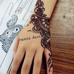 снимка на Мехенди на пръсти на 26.12.2017 г. №008 - Мехенди на пръсти на Хан -