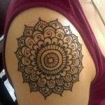 снимка на Mehendi на рамото (къна) от 24.06.2018 №161 - Mehendi на рамото -