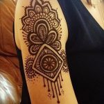 снимка на Mehendi на рамото (къна) от 24.06.2018 №015 - Mehendi на рамото -