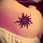 снимка на Mehendi на рамото (къна) от 24.06.2018 №102 - Mehendi на рамото -