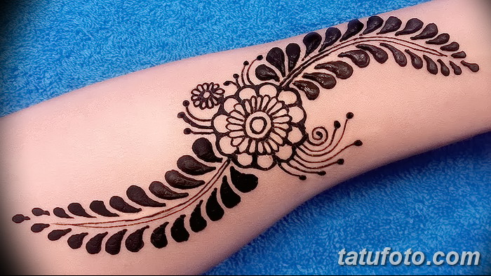 fotó Mehendi -ről az alkaron, kelt 2017.10.28. 143. szám - Mehendi az alkaron -