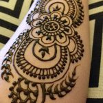 fotó Mehendiről az alkaron, 2017.10.28. 138. szám - Mehendi az alkaron -