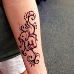 fotó Mehendiről az alkaron, 2017.10.28., 054. sz. - Mehendi az alkaron -