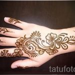 мехенди под ръка у дома - снимка на временна татуировка с къна 1273 tatufoto.ru