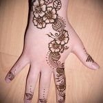 мехенди на ръката за деца - снимка на временна татуировка с къна 1284 tatufoto.ru