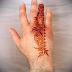 мехенди на ръката за мъже - снимка на временна татуировка с къна 1300 tatufoto.ru