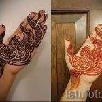 мехенди на ръката на змия - снимка на временна татуировка с къна 8324 tatufoto.ru