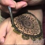 мехенди на ръка ловец на мечти - снимка на временна татуировка с къна 3349 tatufoto.ru
