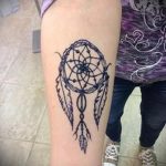 мехенди на ръка ловец на мечти - снимка на временна татуировка с къна 9355 tatufoto.ru