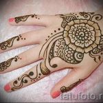 мехенди цвете на ръка - снимка на временна татуировка с къна 5445 tatufoto.ru