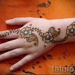 mehendi auf der Hand - eine temporäre Henna -Tattoo Foto 1022 tatufoto.ru