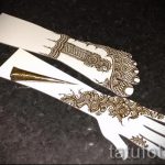 mehendi auf der Hand zu Hause - eine temporäre Henna -Tattoo Foto 1037 tatufoto.ru