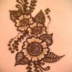 mehendi auf ihrem Arm Licht Bilder - Снимка temporäre Henna -Tattoo 1064 tatufoto.ru