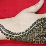 mehendi Muster auf der Hand - eine temporäre Henna -Tattoo Foto 15085 tatufoto.ru