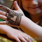 мехенди на ръка за деца - снимка временна татуировка с къна 1106 tatufoto.ru