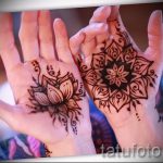 мехенди на ръката й короната - временна татуировка с къна снимка 1128 tatufoto.ru