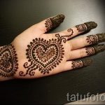 mehendi в лявата снимка - Снимка временна татуировка с къна 1135 tatufoto.ru
