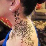 Снимка на Мехенди на врата от 02.08.2018 №012 - Мехенди на врата -