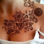 Снимка на Мехенди на врата от 02.08.2018 №124 - Мехенди на врата -