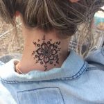 Снимка на Мехенди на врата от 02.08.2018 №064 - Мехенди на врата -