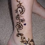 Снимка на Mehendi на глезена - 21072017 - пример - 051 Mehendi на глезените