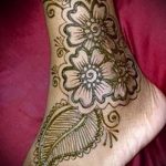 Снимка на Mehendi на глезена - 21072017 - пример - 088 Mehendi на глезените