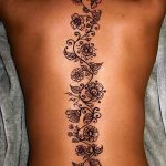 fotó Mehendi -ről a hátoldalon, 2017.12.26., 004. sz. - Mehendi a hátlapon -